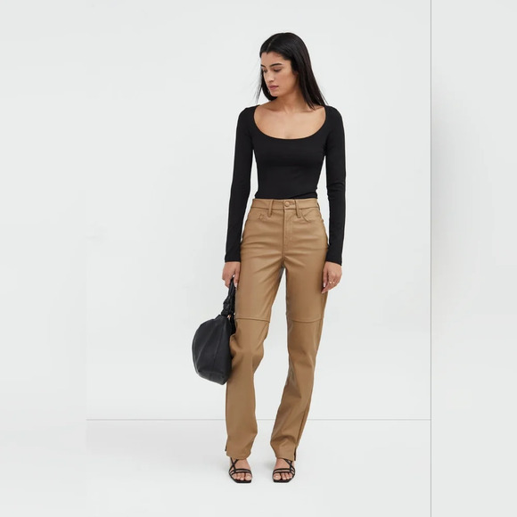 OGL MOVE Tops - OGL MOVE-Eco-MiyaMoon® Scoop Neck  Top Black